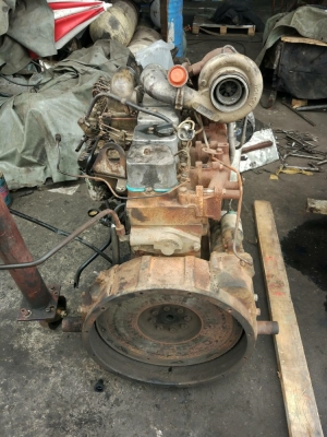 ขายเครื่อง cummins 6BT - 061-782-8785