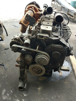 ขายเครื่อง cummins 6BT - 061-782-8785