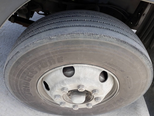 ขายด่วนรถหัวลาก 360 แรง ปี 55 รถสวย จัดไฟแนนท็ได้ 1600000 ถึง 1700000 อยู่ที่เครดิต ขายด่วนรถหัวลาก 360 แรง ปี 55 รถสวย จัดไฟแนนท็ได้ 1600000 ถึง 1700000 อยู่ที่เครดิต