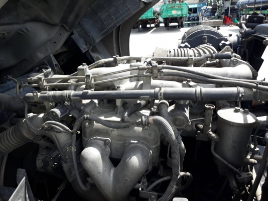 ขายด่วนรถหัวลาก 360 แรง ปี 55 รถสวย จัดไฟแนนท็ได้ 1600000 ถึง 1700000 อยู่ที่เครดิต ขายด่วนรถหัวลาก 360 แรง ปี 55 รถสวย จัดไฟแนนท็ได้ 1600000 ถึง 1700000 อยู่ที่เครดิต