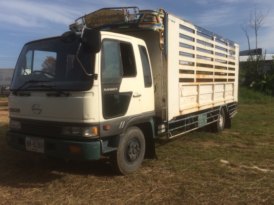 ขายรถหกล้อคอกเหล็ก HINO เครื่อง 210 แรงเทอร์โบ ยาว 5 เมตร มีรีวิวเครื่อง 450,000