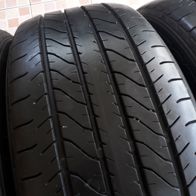 ขายยาง DUNLOP 215-55-17 ปี16 ดอกเต็ม 1ชุด ขายยาง DUNLOP 215-55-17 ปี16 ดอกเต็ม 1ชุด