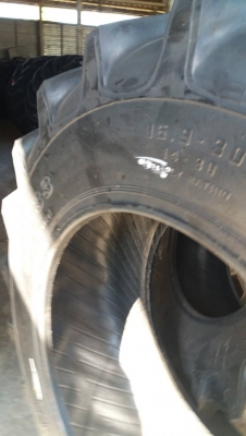 ขายยาง16-9-30.  ใหม่otani. ซื้อมาไม่ได้ใช้มี 2เส้น