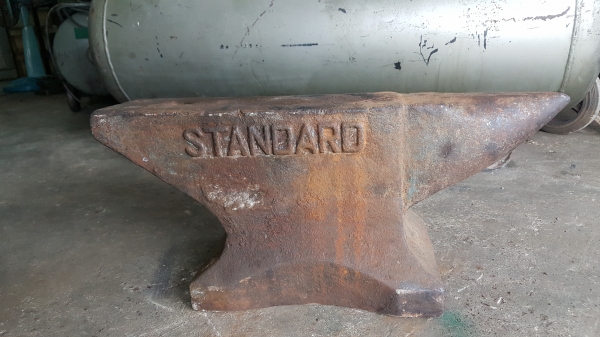 ทั่งตีเหล็ก75โล