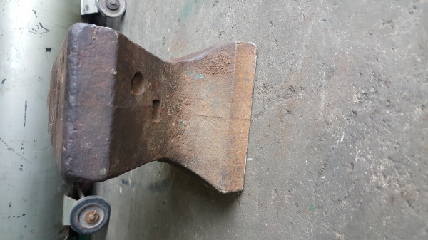 ทั่งตีเหล็ก75โล