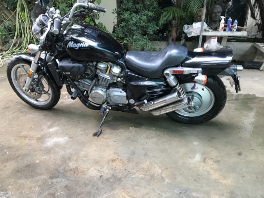 ขายครับ Magna750V45 ทะเบียนแท้ สเปคเมกา 1HFSC28 ขายครับ Magna750V45 ทะเบียนแท้ สเปคเมกา 1HFSC28
