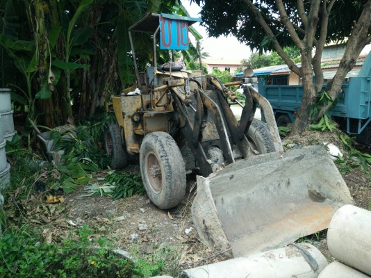 ขายรถตัก MITSU เครื่อง4สูบ เครื่องดี พร้อมใช้งาน เอกสารไม่มี ขายรถตัก MITSU เครื่อง4สูบ เครื่องดี พร้อมใช้งาน เอกสารไม่มี