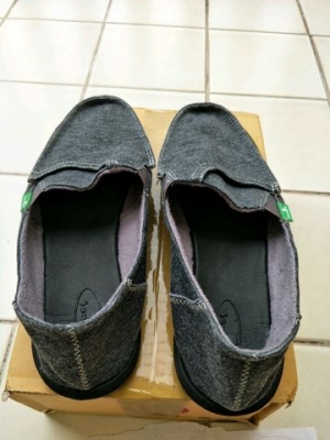 รองเท้า sanuk ของแท้ สภาพพร้อมใส่ รองเท้า sanuk ของแท้ สภาพพร้อมใส่