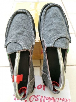 รองเท้า sanuk ของแท้ สภาพพร้อมใส่ 