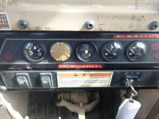 ขายรถแทรคเตอร์ D5C  นำเข้าจากญี่ปุ่น ยังไม่ผ่านการใช้งานในไทย