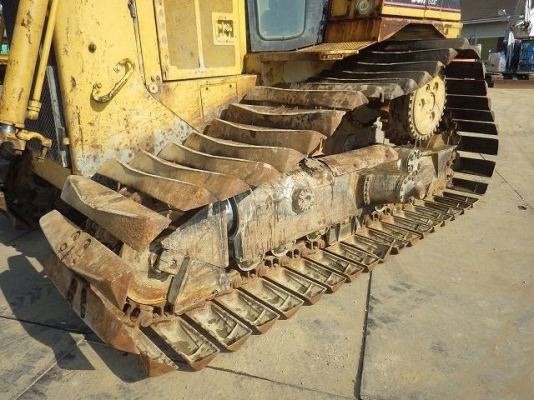 ขายรถแทรคเตอร์ CATERPILLAR D6R นำเข้าจากญี่ปุ่น ยังไม่ผ่านการใช้งานในไทย ขายรถแทรคเตอร์ CATERPILLAR D6R นำเข้าจากญี่ปุ่น ยังไม่ผ่านการใช้งานในไทย