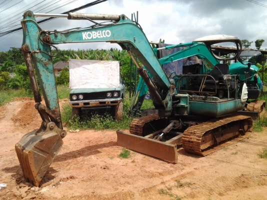 ขายรถแบ๊คโฮ Kobelco sk045 (ไม่มีฝาครอบด้านหลัง) ขายรถแบ๊คโฮ Kobelco sk045 (ไม่มีฝาครอบด้านหลัง)