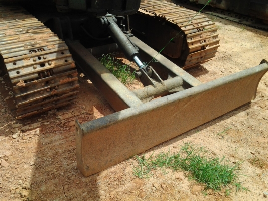 ขายรถแบ๊คโฮ Kobelco sk045 (ไม่มีฝาครอบด้านหลัง)