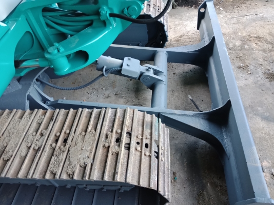 ขายรถขุดนำเข้าจากประเทศญี่ปุ่น KOMATSU PC45 ปั้มนิ้ว หัวเก๋ง แทรกเหล็ก สนใจติดต่อสอบถาม 092-3309229 อี๊ด