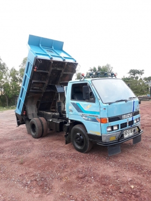 ISUZU NKR ดั้ม สั้น ขาย 320,000 บาท ศุภากร 081-4252943 ,089-5367218 ISUZU NKR ดั้ม สั้น ขาย 320,000 บาท ศุภากร 081-4252943 ,089-5367218