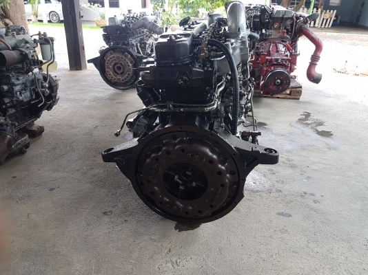 ขายเครื่องยนต์อีซุซุ6BG   175แรง