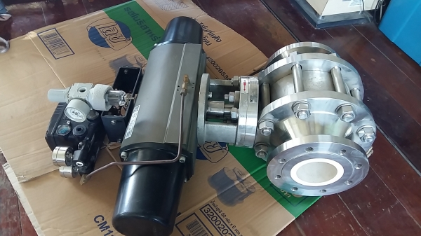 ขายค่ะ คอนโทรลวาล์ว ใหม่เก่าเก็บ พร้อมใช้ค่ะ