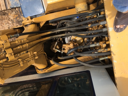 ขาย pc120-5 เอกสารอินวอร์ กล่องไฟมีช่วงล่างเต็มร้อย ตัวเดิน เครื่องดี รถพร้อมใช้งานราคาต่อรองได้ครับ สนใจโทร 087-0630600