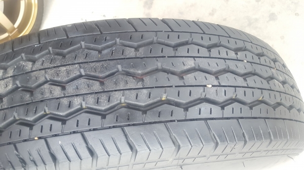 ขายล้อกะทะขอบ15 6รู139 ยาง195R15 ปี4516 4 ล้อ ขายล้อกะทะขอบ15 6รู139 ยาง195R15 ปี4516 4 ล้อ