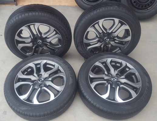 ขายล้อMazda2 Skyavtivขอบ16 ยางปี16  4 ล้อ