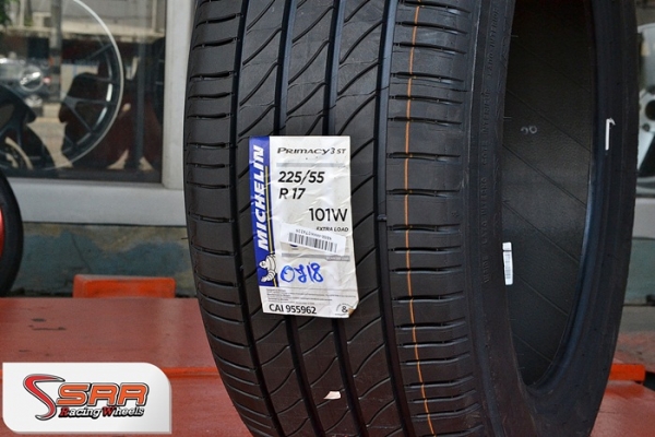 MICHELIN PRIMACY 3ST 225/55R17 ราคาเส้นละ 5,500 บาท MICHELIN PRIMACY 3ST 225/55R17 ราคาเส้นละ 5,500 บาท