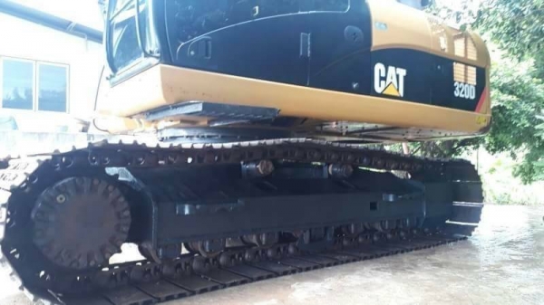ขาย 1,590,000 CAT 320 D 16,000 ชม. ไฟฟ้าครบ เครื่องดี ปั๊มแรง เอวแน่น ช่วงล่างสวย สภาพสวยพร้อมใช้งาน เอกสารแจ้งจำกน่าย รถอยู่ สระบุรี 090-772-3710 090-772-3708