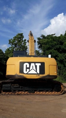 ขาย 1,590,000 CAT 320 D 16,000 ชม. ไฟฟ้าครบ เครื่องดี ปั๊มแรง เอวแน่น ช่วงล่างสวย สภาพสวยพร้อมใช้งาน เอกสารแจ้งจำกน่าย รถอยู่ สระบุรี 090-772-3710 090-772-3708