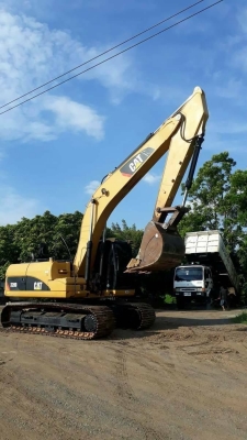 ขาย 1,590,000 CAT 320 D 16,000 ชม. ไฟฟ้าครบ เครื่องดี ปั๊มแรง เอวแน่น ช่วงล่างสวย สภาพสวยพร้อมใช้งาน เอกสารแจ้งจำกน่าย รถอยู่ สระบุรี 090-772-3710 090-772-3708