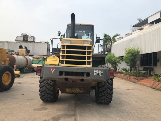 รถตักล้อยาง Komatsu WA300-3 รถเก่านอกสภาพดี นำเข้าจากญี่ปุ่น เครื่องแน่น แรง ทำงานได้เลย