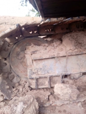 ขาย 425,000 KOBELCO sk 200-2 เครื่องดี ปั้มแรง เอวแน่น ช่วงล่างดี รถพร้อมใช้ เอกสารหนังสือสัญญาซื้อขาย รถอยู่ ขอนแก่น 090-772-3710 090-772-3708