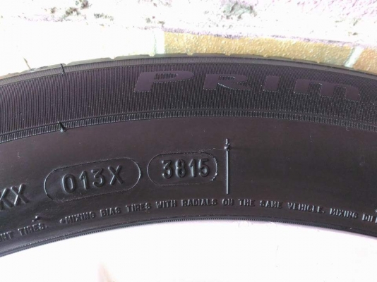 ล้อแม็ก Toyota Alphard ขอบ 17 พร้อมยาง Michelin Primacy  215 60 17 ผลิตปี 2015  ขายถูก ทั้งชุด 9900.- พร้อมน็อตแท้ 1 ชุด   *** ล้อเดิมเทิร์นได้ ติดตั้งฟรีค่ะ รับบัตรเครดิต ส่งทั่วไทยค่ะ ***