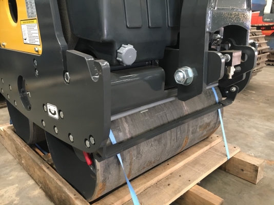 KANTO H650KS : รถบดสั่นสะเทือน แบบเตินตาม ขนาด 650kg. นำเข้าจากญี่ปุ่น โทร. 080-6565422 (หนิง)