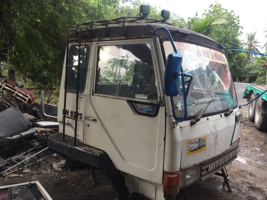 ขาย หัวสิบล้อ มิตซู เฉินหลง. อุปกรณ์ครบ ไม่ผุ