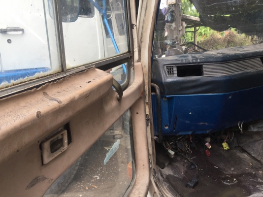 ขาย หัวสิบล้อ มิตซู เฉินหลง. อุปกรณ์ครบ ไม่ผุ