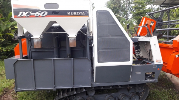 ขายครับ DC 60 ปี55 พร้อมใช้งาน ขายครับ DC 60 ปี55 พร้อมใช้งาน