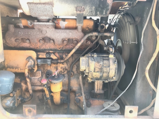 ขายรถตักKOMATSUรุ่น507นำเข้าญี่ปุ่นไม่เคยใช้งานในไทย เอวอ่อน  เครื่องดีเซล4สูบ สภาพดีพร้อมใช้งานมีหลายคัน 081-8302909 จิรโรจน์ Line  :  @J555