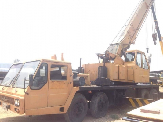 ขายรถเครน KATO 30 ตัน ขายรถเครน KATO 30 ตัน