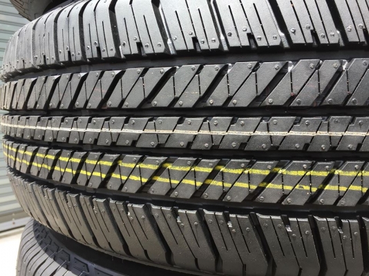 ขายยางป้ายแดง BRIDGESTONE 684II 265-65-17 ปี18 ชุดละ 14,500 บาท ขายยางป้ายแดง BRIDGESTONE 684II 265-65-17 ปี18 ชุดละ 14,500 บาท
