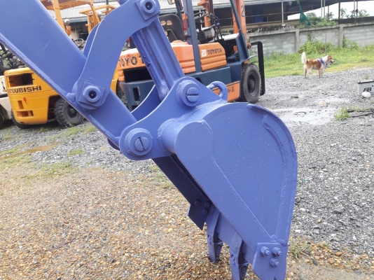 ขายรถแมคโค KOMATSU PC28UU-2 เทียบเท่า PC30 แทรคยาง บูมออฟเซท คอนโทรลสั้น ไฟฟ้า ติอต่อ 098-7962549