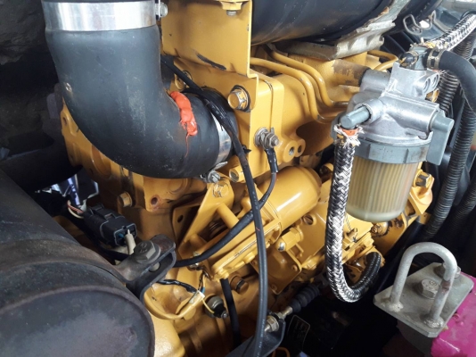 ขายรถแมคโค KOMATSU PC28UU-2 เทียบเท่า PC30 แทรคยาง บูมออฟเซท คอนโทรลสั้น ไฟฟ้า ติอต่อ 098-7962549