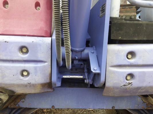 ขายรถแมคโค KOMATSU PC28UU-2 เทียบเท่า PC30 แทรคยาง บูมออฟเซท คอนโทรลสั้น ไฟฟ้า ติอต่อ 098-7962549