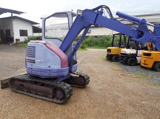 ขายรถแมคโค KOMATSU PC28UU-2 เทียบเท่า PC30 แทรคยาง บูมออฟเซท คอนโทรลสั้น ไฟฟ้า ติอต่อ 098-7962549
