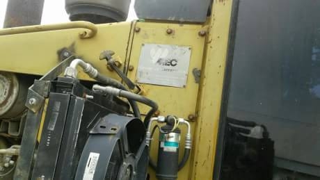 CAT D 4 H แอร์เย็นฉ่ำเล่มพร้อมโอนรถมือหนึ่งเจ้าแรกชลบุรีราคา 550,000 CAT D 4 H แอร์เย็นฉ่ำเล่มพร้อมโอนรถมือหนึ่งเจ้าแรกชลบุรีราคา 550,000