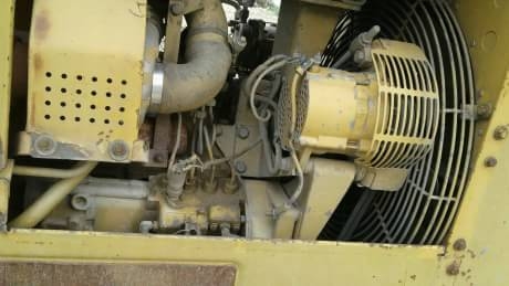 CAT D 4 H แอร์เย็นฉ่ำเล่มพร้อมโอนรถมือหนึ่งเจ้าแรกชลบุรีราคา 550,000 CAT D 4 H แอร์เย็นฉ่ำเล่มพร้อมโอนรถมือหนึ่งเจ้าแรกชลบุรีราคา 550,000