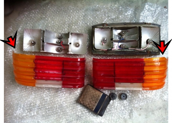 ไฟท้ายเบนซ์ ทับ8 w114 115