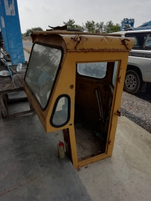 ตู้ห้องโดยสาร  รถตัก 510