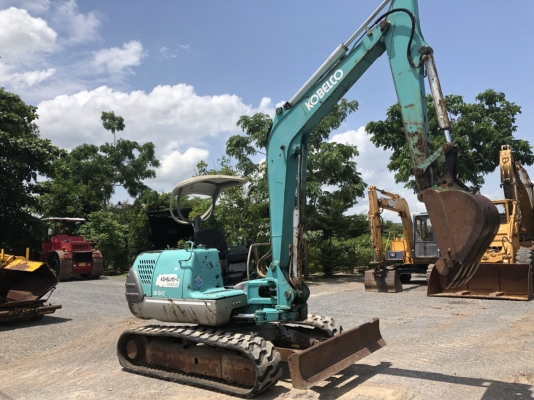 ขายแม็คโคร KOBELCO SK045 พร้อมใช้งาน นำเข้าจากต่างประเทศ ติดต่อ 063-9316985 ID LINE : 0639316985 ครับ