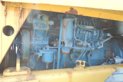 ขายรถตักล้อยาง KOBELCO 645N (เอวอ่อน สภาพดี)