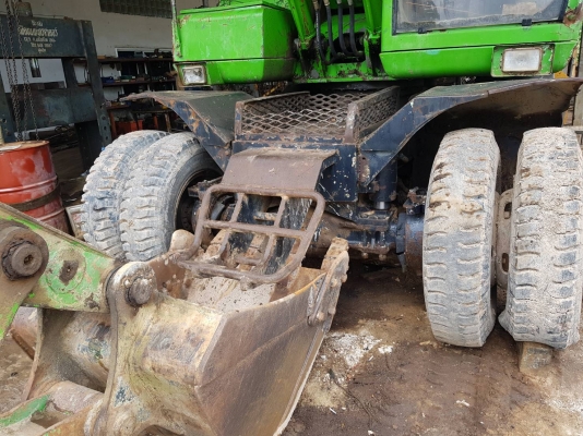 ขายรถแมคโค ล้อยาง SK-100-W สภาพพร้อมใช้ มีลายหัวเจาะ ขายไม่แพงครับ