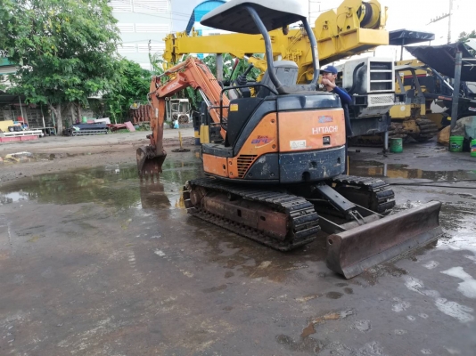 ขายด่วน HITASHI ZX30 สภาพสวย พร้อมลุยงาน ระบบสมบูรณ์ ไฟฟ้าครบ เอวแน่น ช่วงล่างสวย ทุกระบบพร้อมทำงาน เอกสารใบอินวอยซ์ สนใจสอบถาม 093 0764943 คุณ ตั้ม
